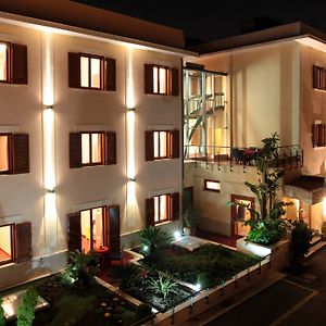 Diana Inn Accommodations
